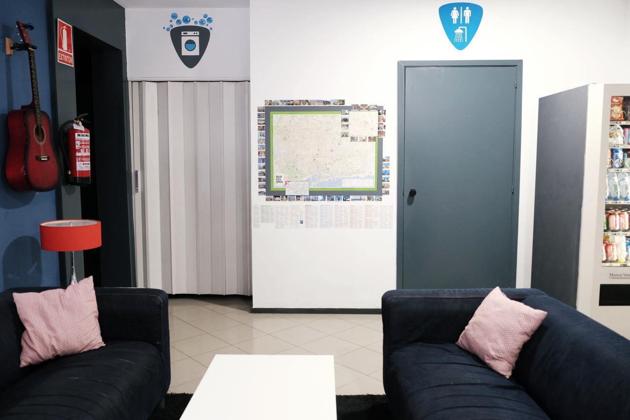 Alternative Creative Youth Hostel Barcelona Bagian luar foto